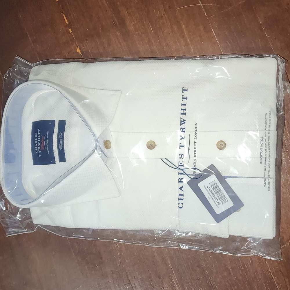 Charles Tyrwhitt Classic Fit